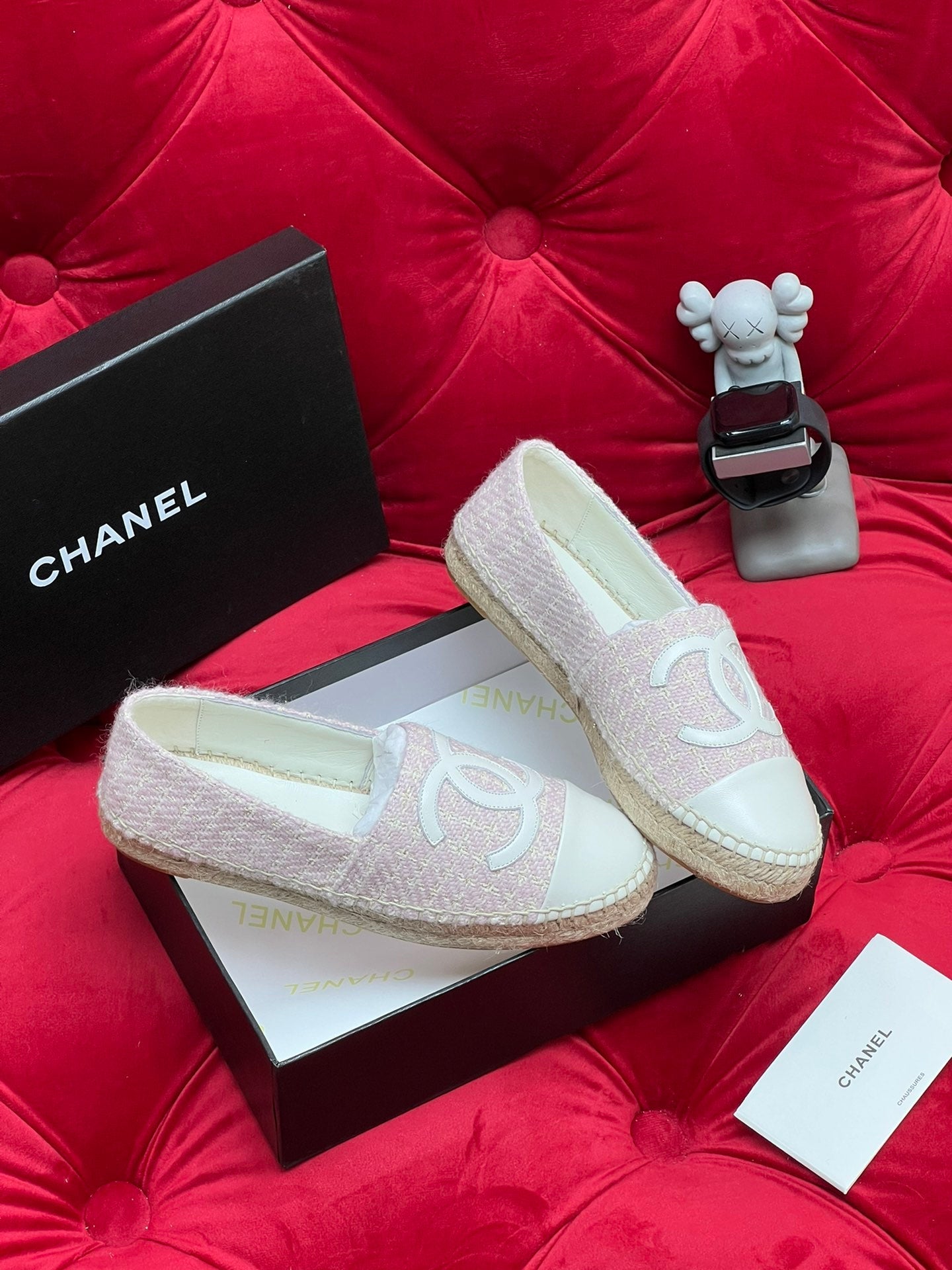 CHANEL WOVEN LOAFERS IN LIGHT PINK FABRIC