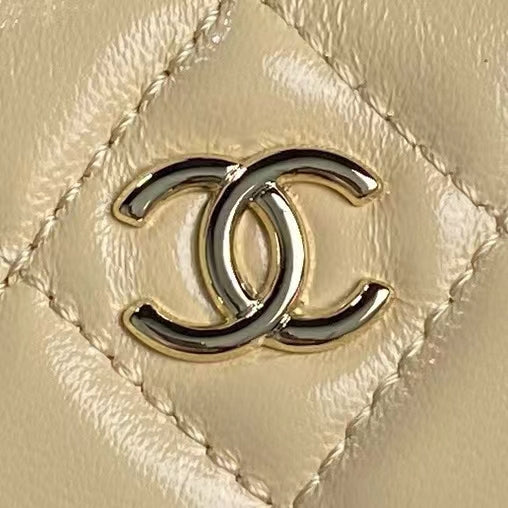 CHANEL MEDIUM CAMERA BAG 23 IN BEIGE YELLOW LAMBSKIN GOLD HARDWARE