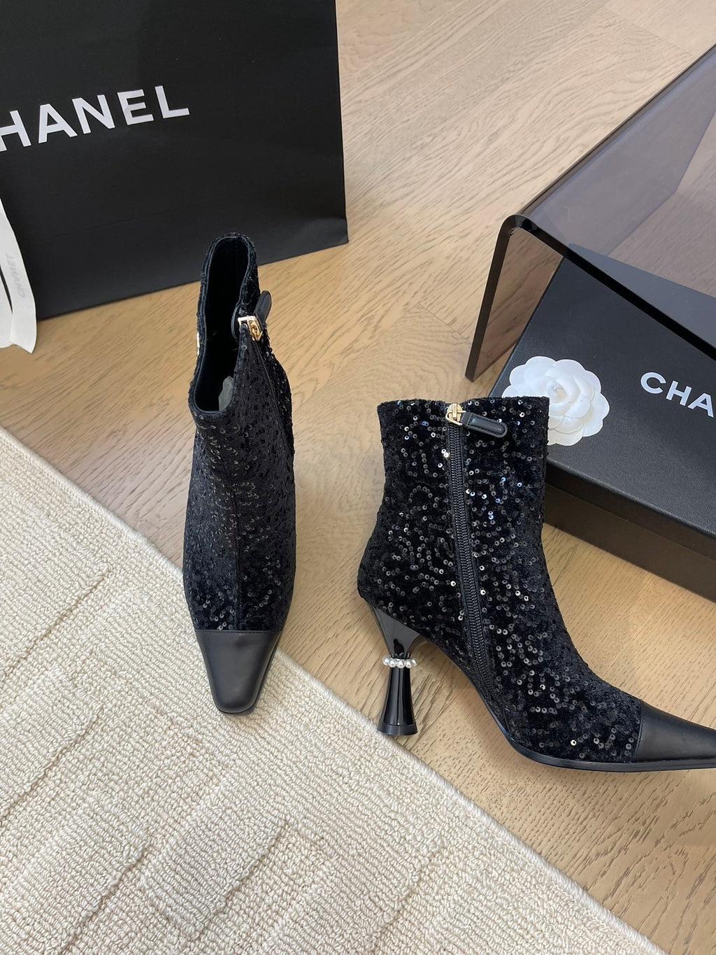 CHANEL BONGADE BOOTS IN BLACK CALFSKIN AND SEQUINS
