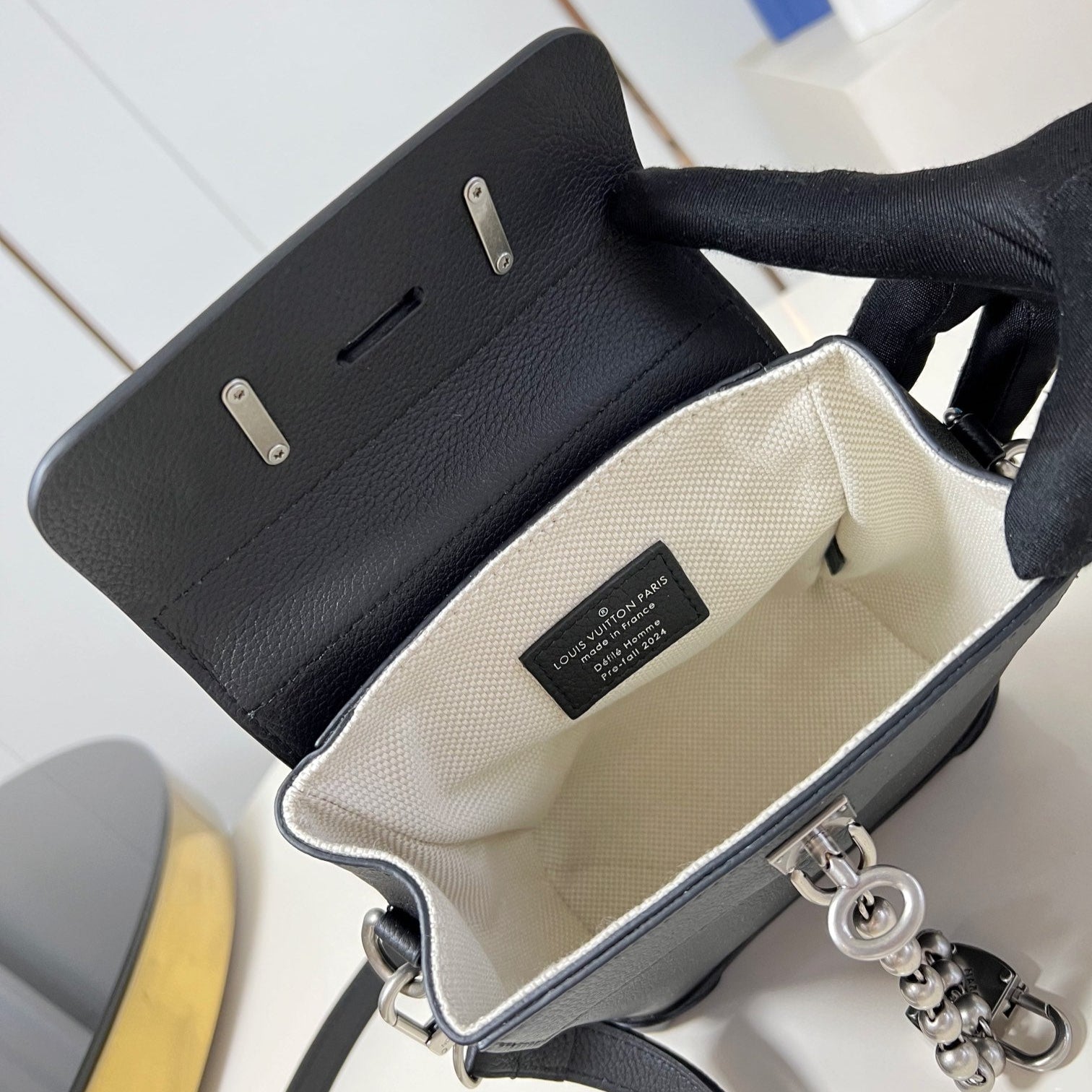LOUIS VUITTON STEAMER 20 IN BLACK CALFSKIN SILVER HARDWARE