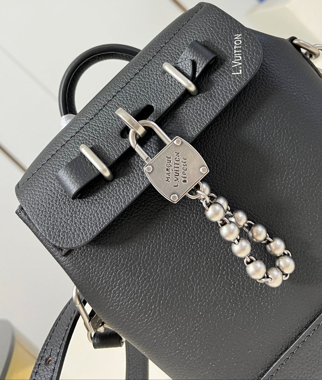 LOUIS VUITTON STEAMER 20 IN BLACK CALFSKIN SILVER HARDWARE