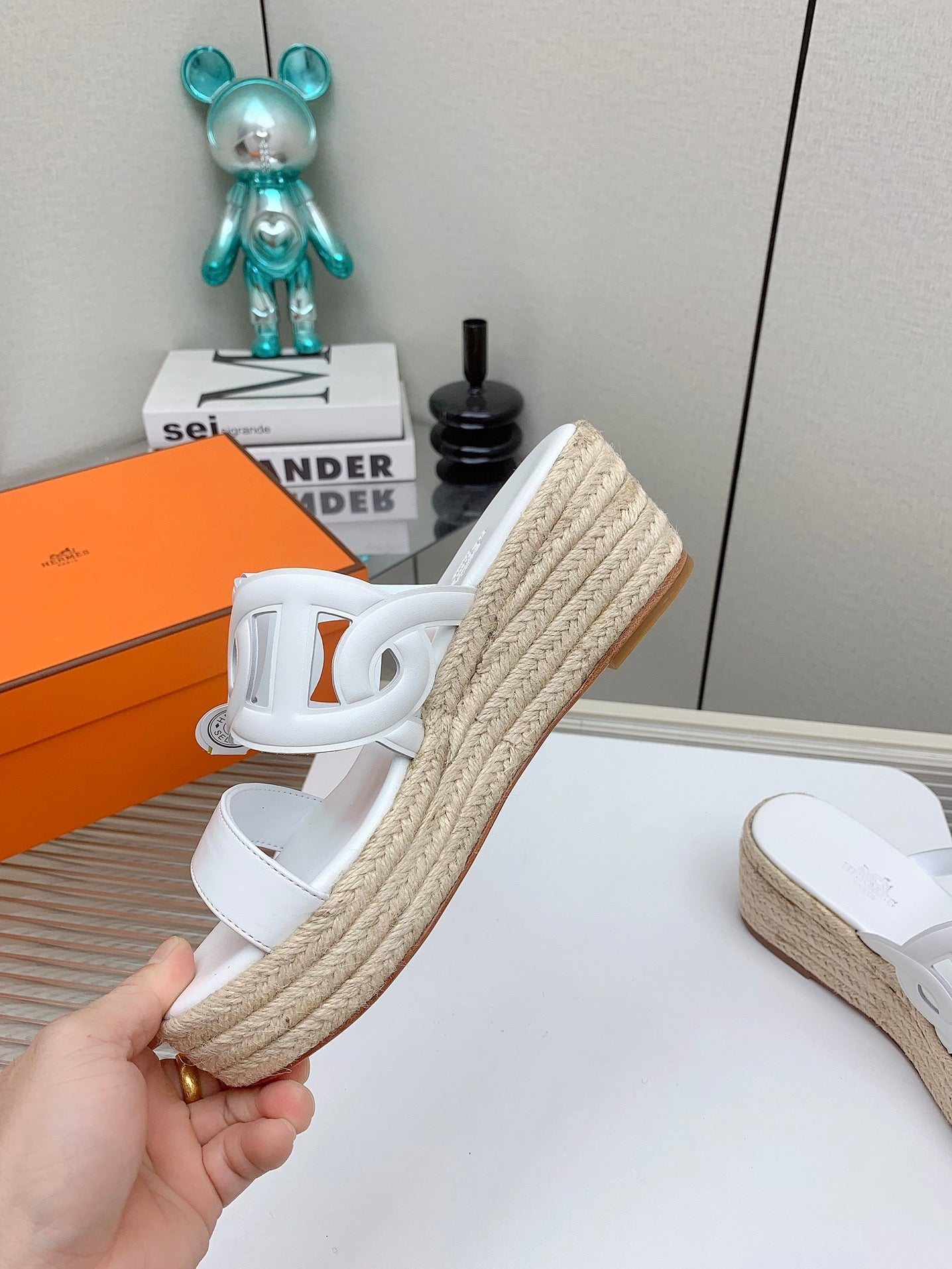 HERMES ITHEA 85 MM ESPADRILLE IN WHITE CALFSKIN