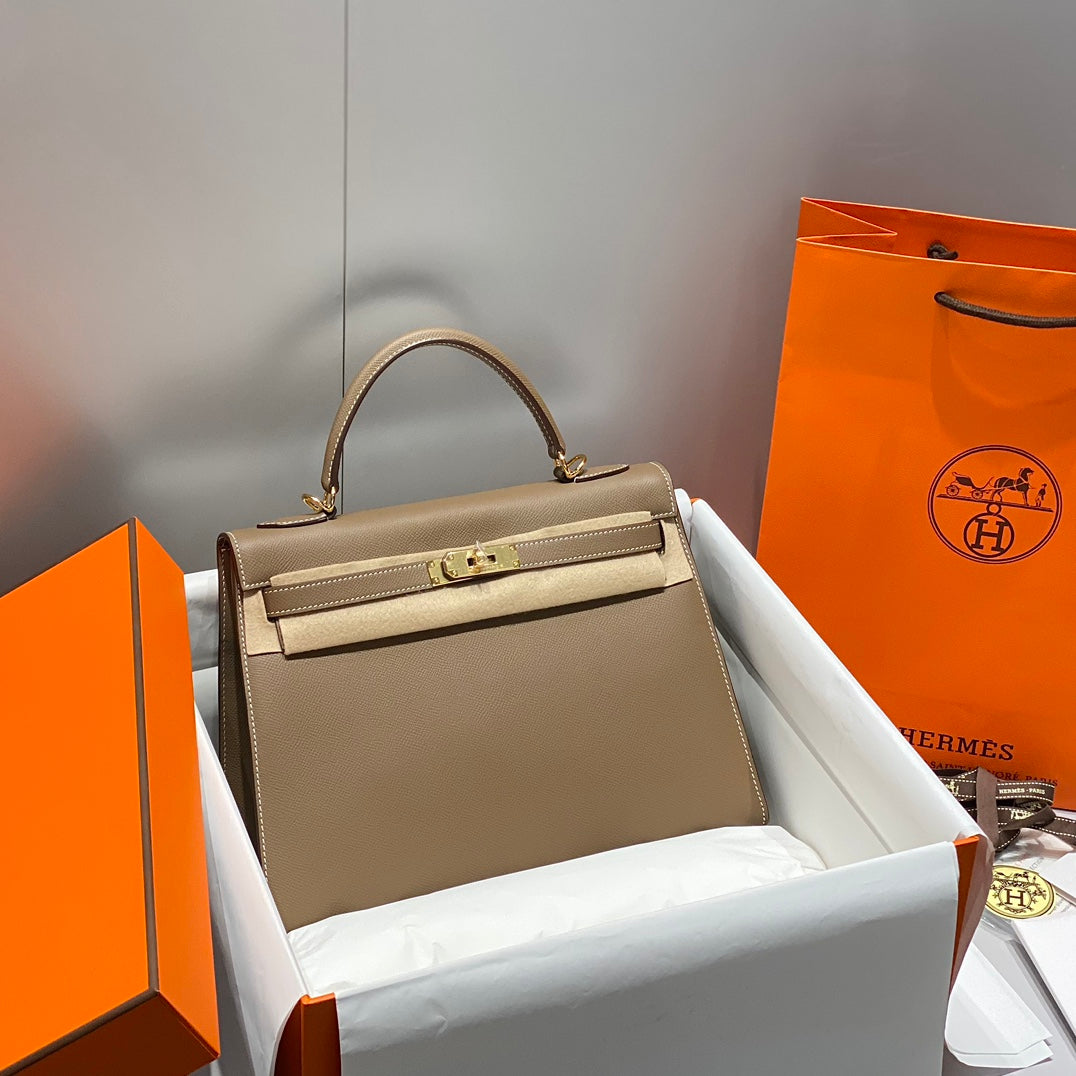 HERMES KELLY 32CM IN ETOUPE EPSOM CALFSKIN GOLD HARDWARE