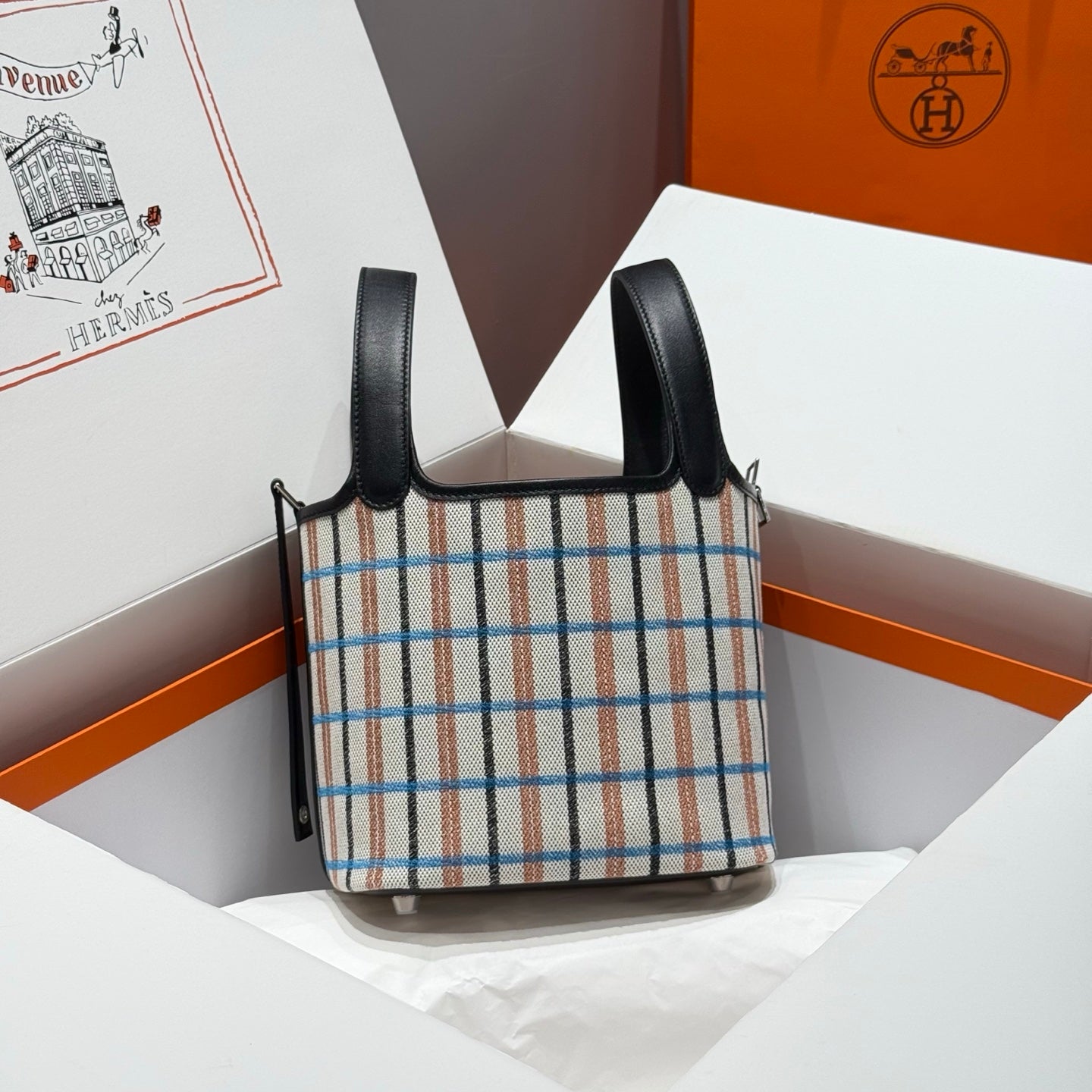 HERMES PICOTIN LOCK 18 BAG IN BLACK CALFSKIN ÉCRU/NOIR/FAUVE/NOIR/BLEU ZANZIBAR EMBROIDERY PLAID CANVAS