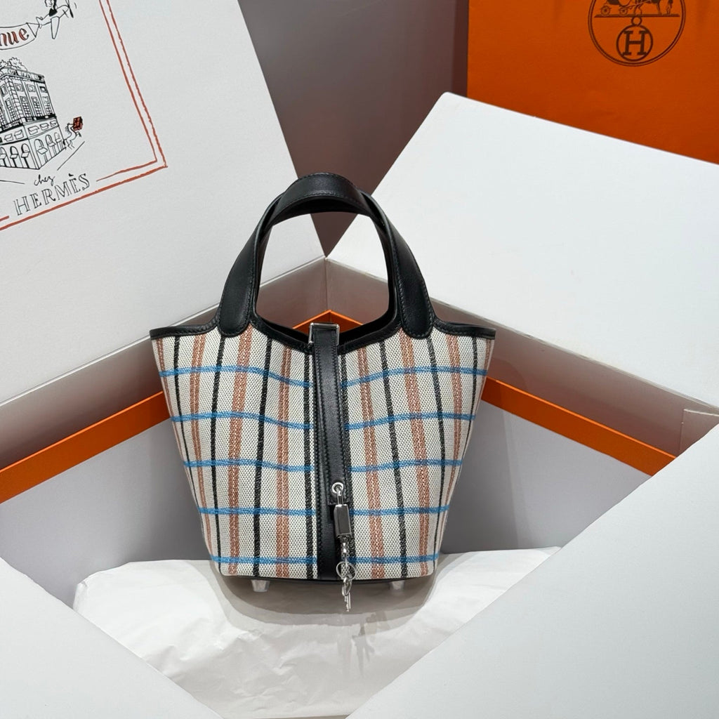HERMES PICOTIN LOCK 18 BAG IN BLACK CALFSKIN ÉCRU/NOIR/FAUVE/NOIR/BLEU ZANZIBAR EMBROIDERY PLAID CANVAS