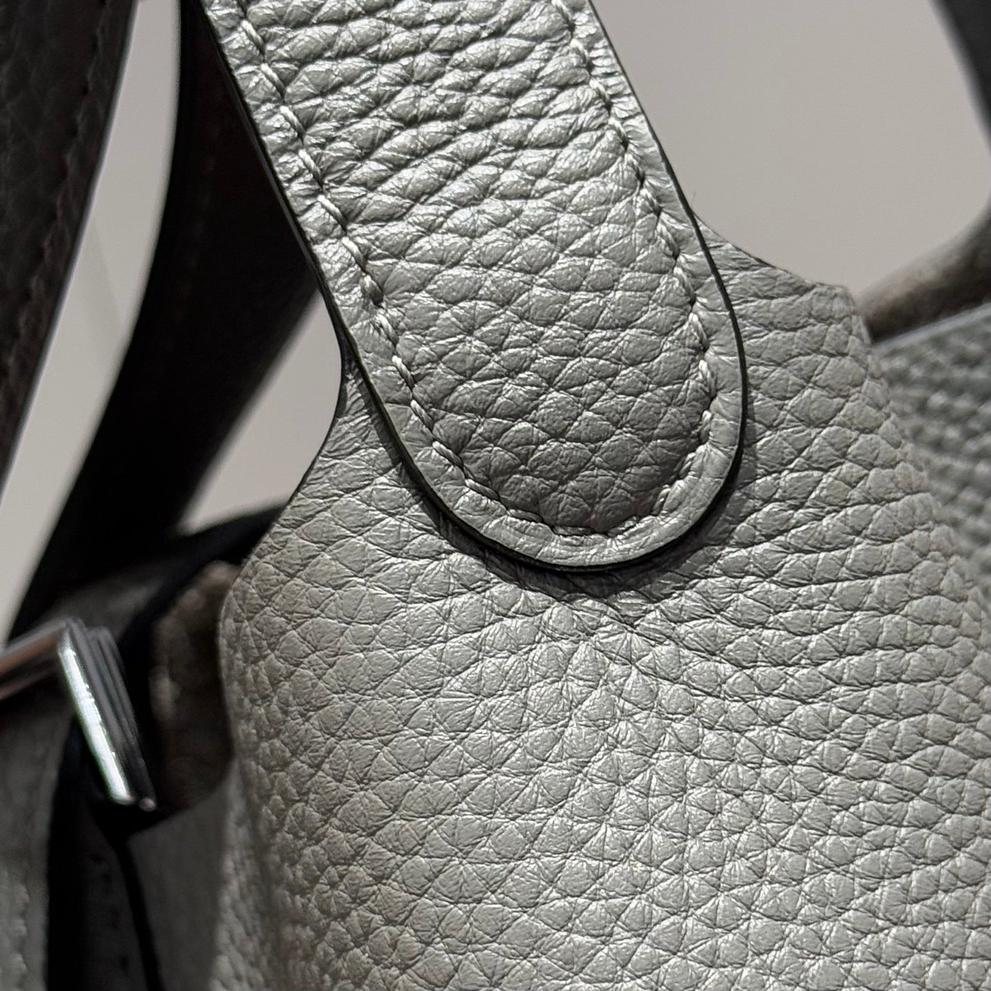 HERMES PICOTIN LOCK 22 IN GREY ETAIN CALFSKIN SILVER HARDWARE
