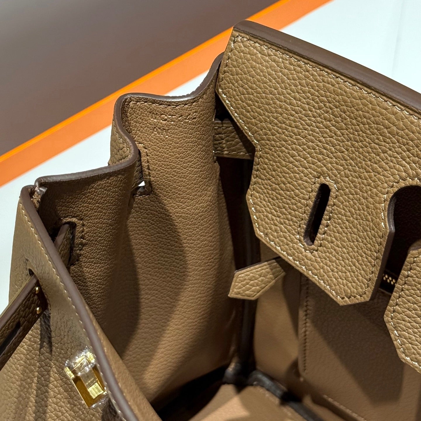 HERMES 25S  BIRKIN 30 IN DARK BROWN CALFSKIN GOLD HARDWARE