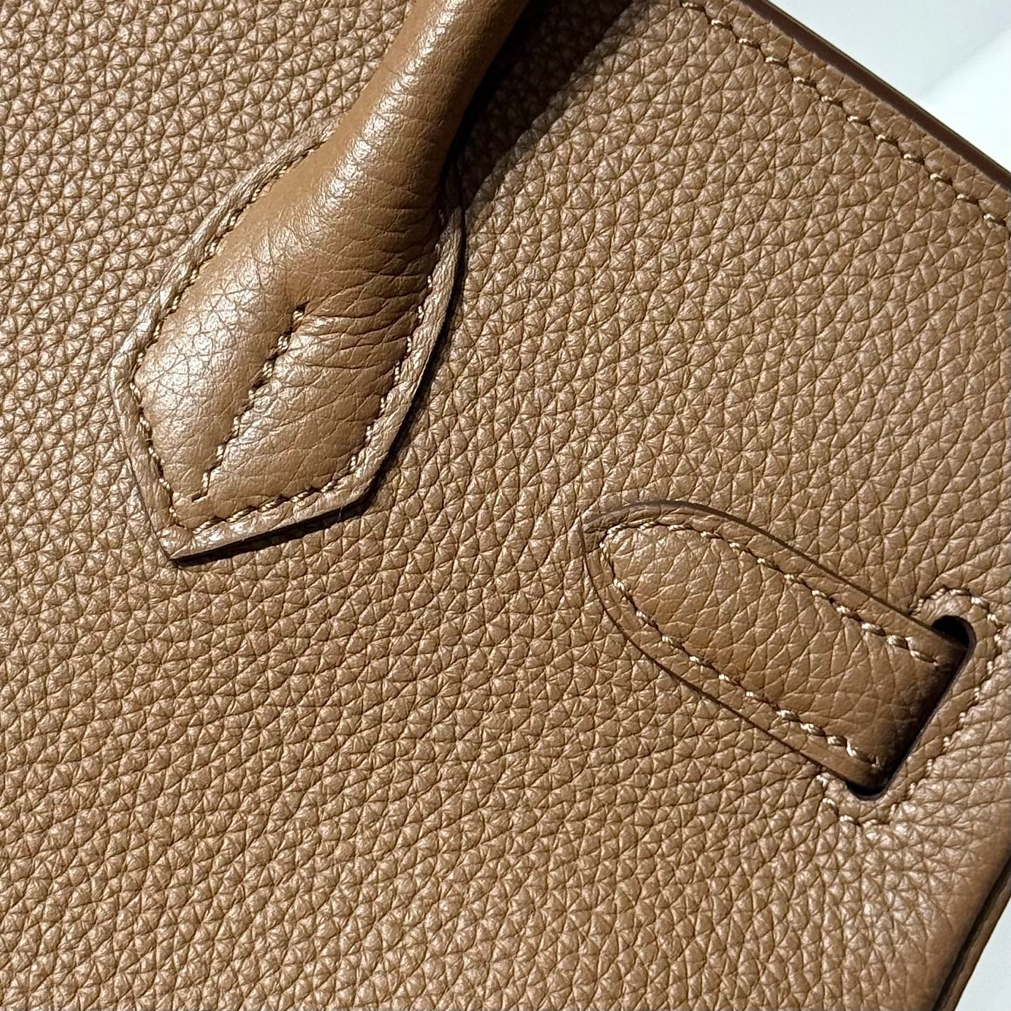 HERMES 25S  BIRKIN 30 IN COFFEE CALFSKIN GOLD HARDWARE