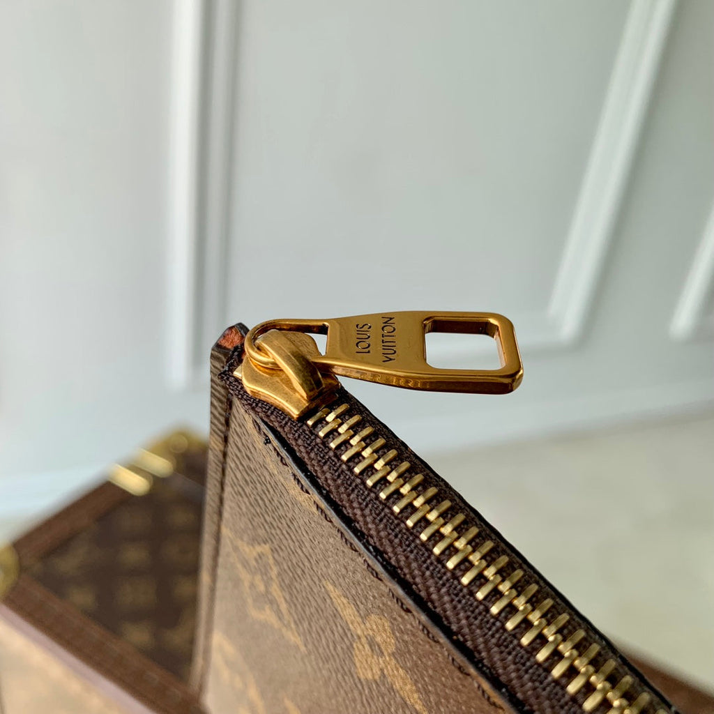 LOUIS VUITTON LOW KEY CABAS MM BAG 47 IN BLACK GRAINED CALFSKIN