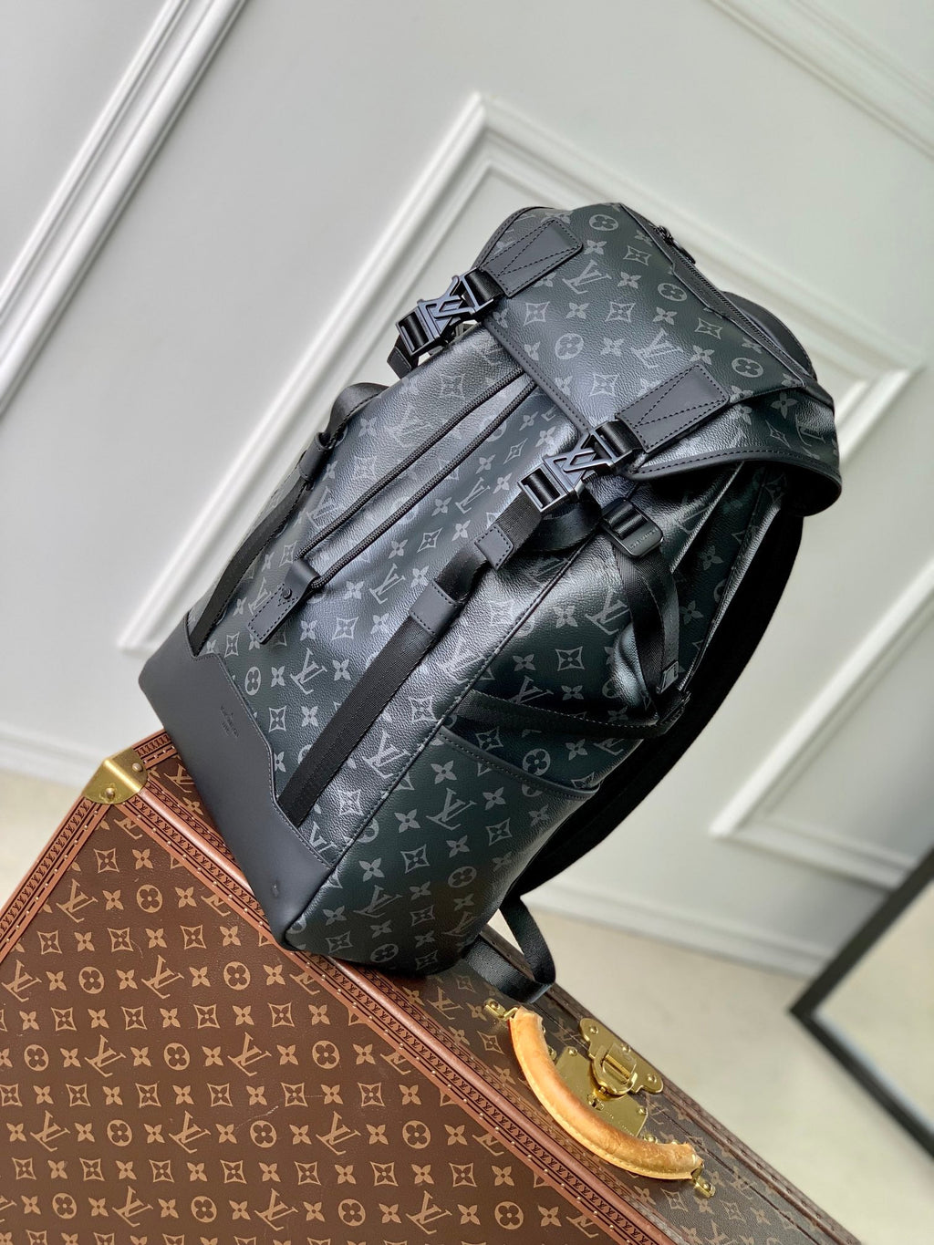 LOUIS VUITTON GETAWAY BACKPACK 50 IN BLACK MONOGRAM ECLIPSE CANVAS AND CALFSKIN