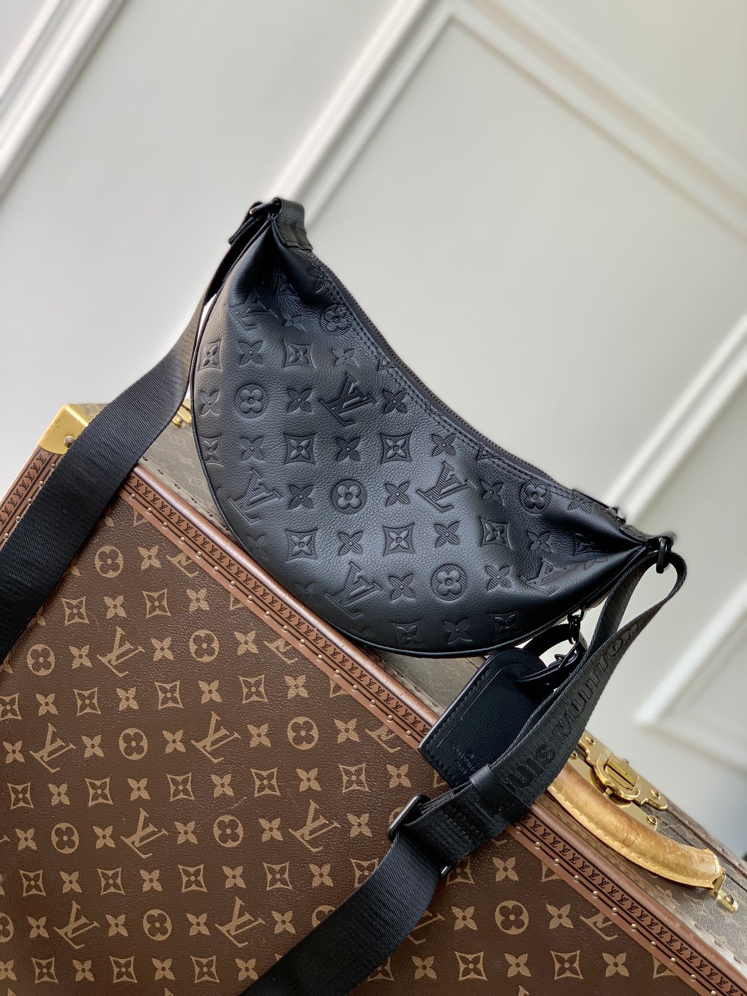 LOUIS VUITTON HAMAC BAG 28 IN BLACK MONOGRAM SHADOW