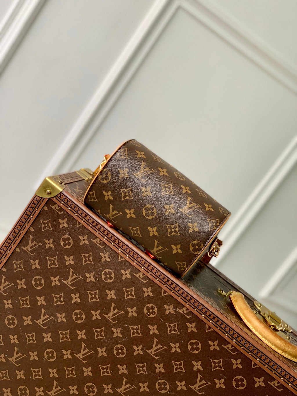LOUIS VUITTON NANO SPEEDY DATING 18 IN BROWN COATED CANVAS GOLD HARDWARE