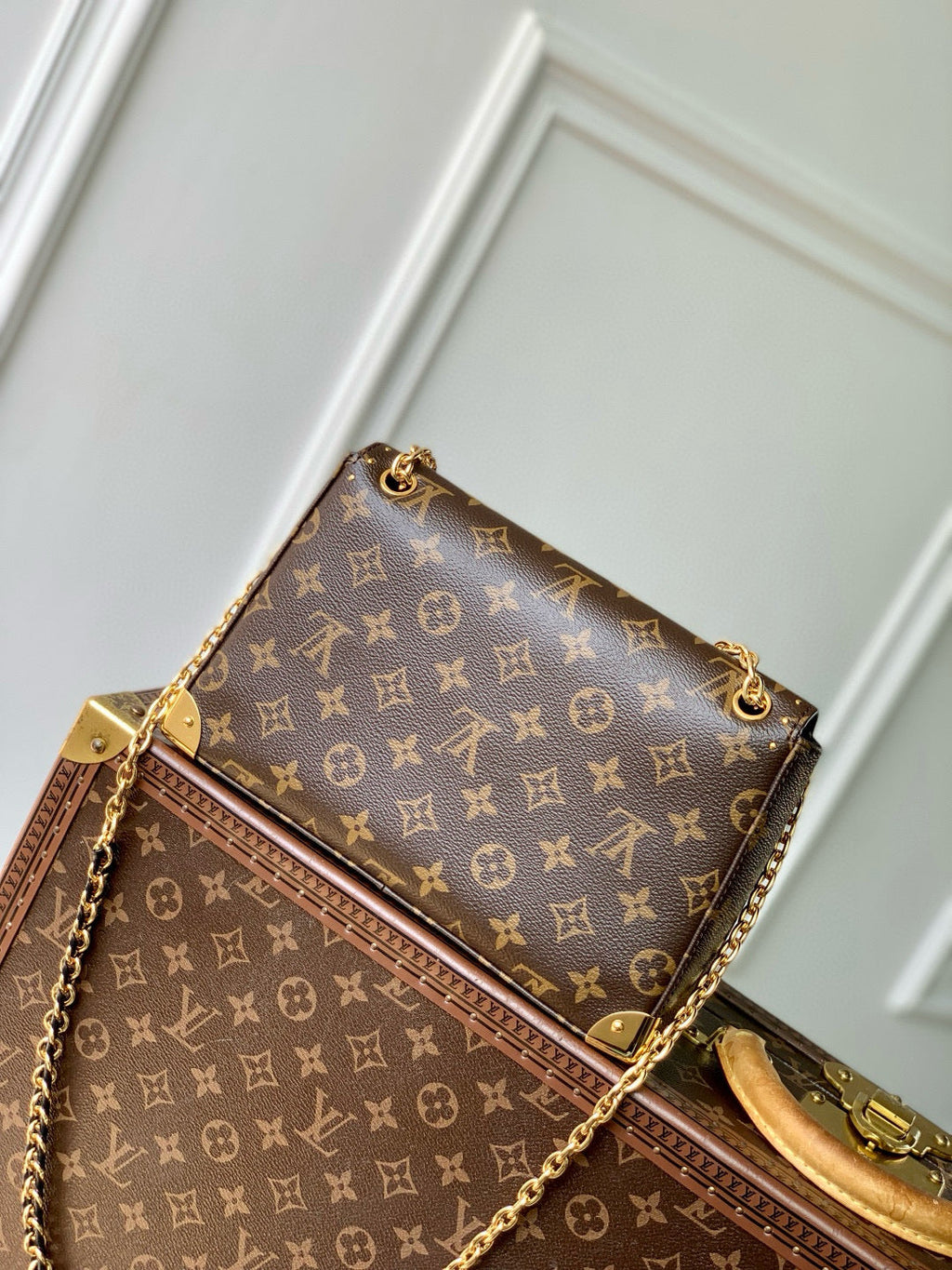 LOUIS VUITTON TRUNKIE 27 IN BROWN COATED CANVAS BLACK CALFSKIN SIGNATURE S-LOCK