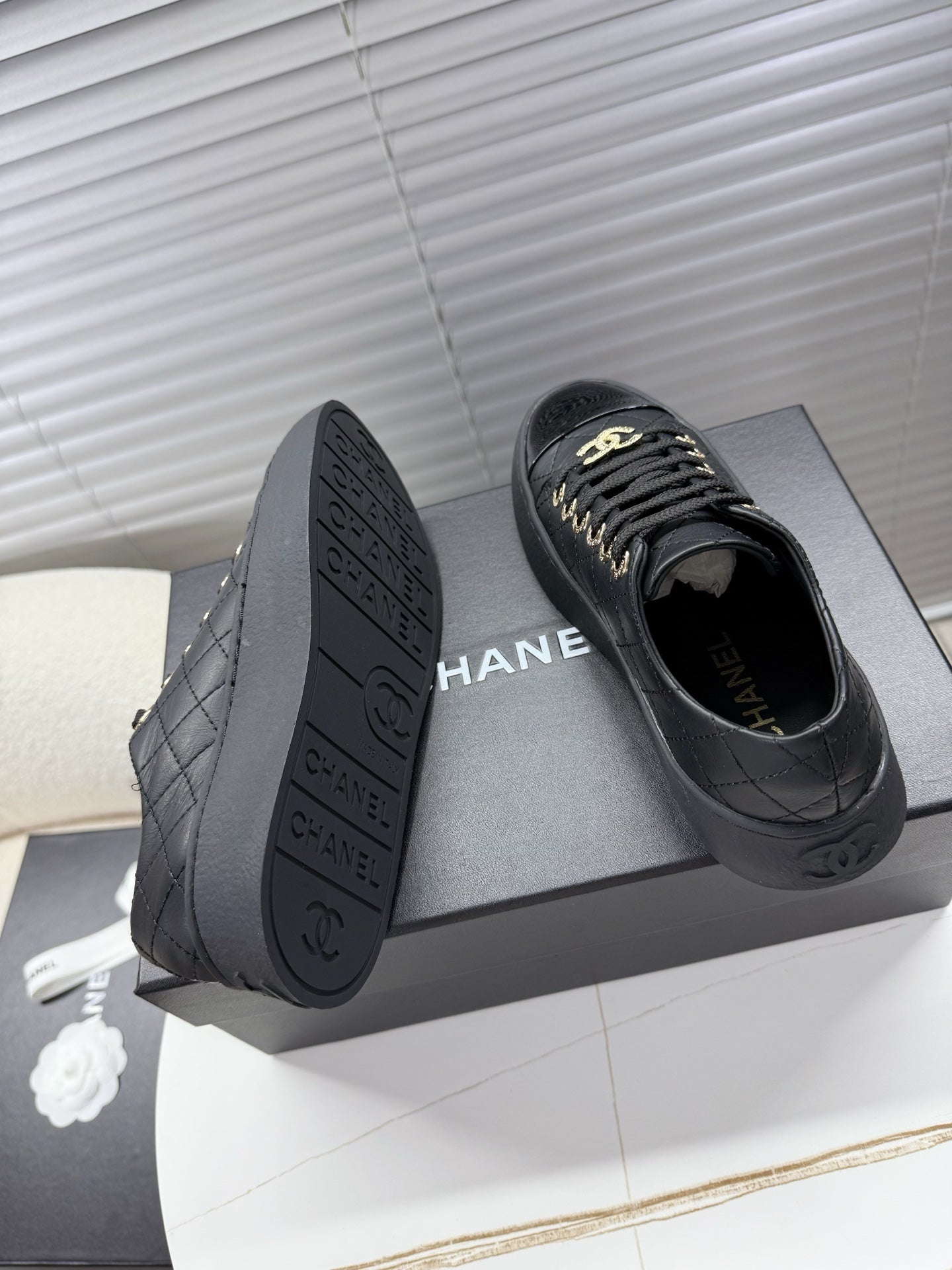 CHANEL 25S TRAINERS BLACK FULL 35MM IN CALFSKIN