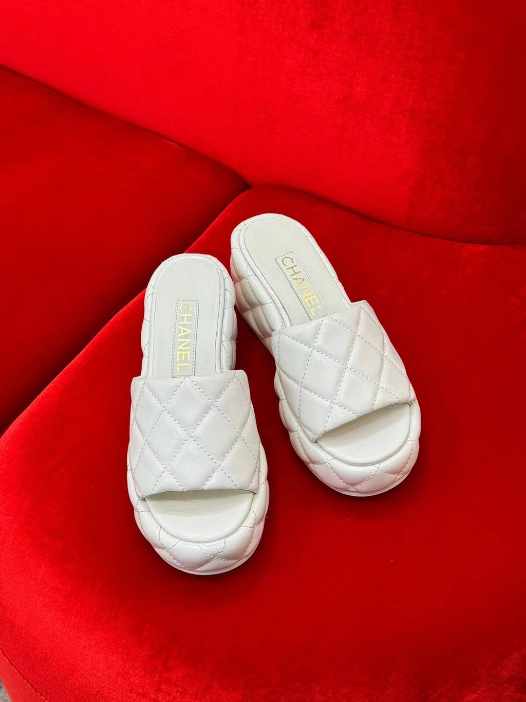 CHANEL WEDGE HEELS WHITE LAMBSKIN