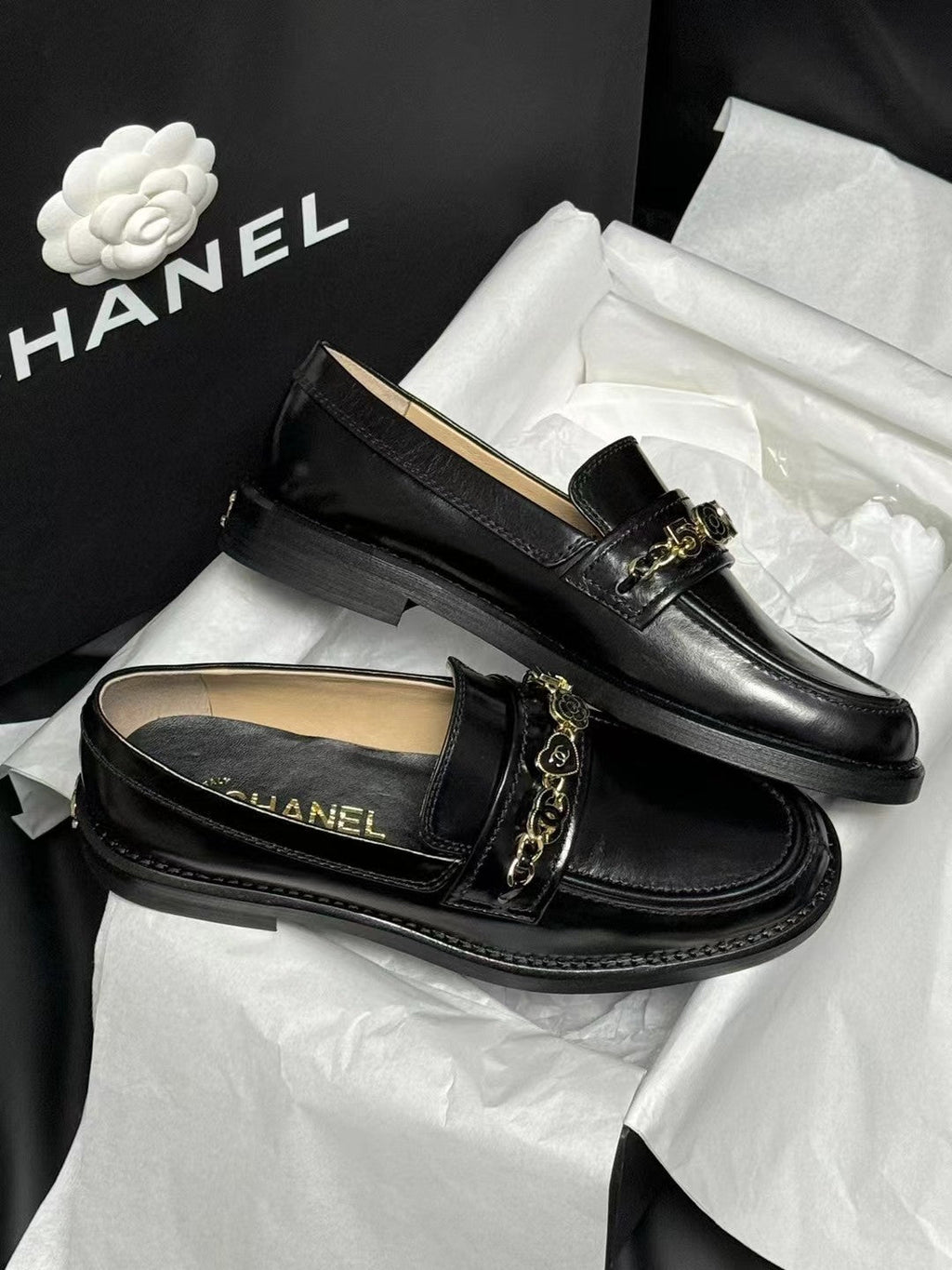CHANEL LOAFERS BLACK QUILTED CALFSKIN