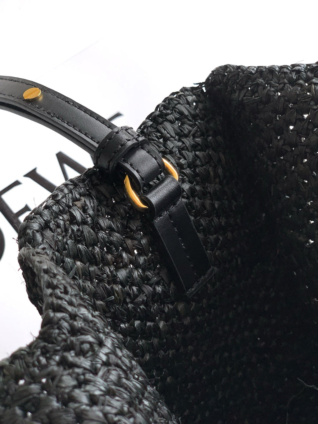 LOEWE 25S WE FONT TOTE BAG 24 IN BLACK RAFFIA FIBER