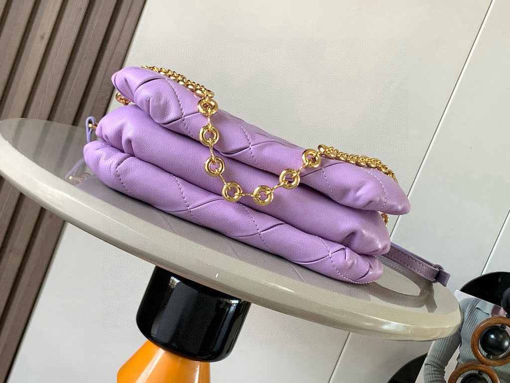 LOEWE 25S PUFFER GOYA BAG 23 IN LIGHT LAVENDER NAPPA LAMBSKIN