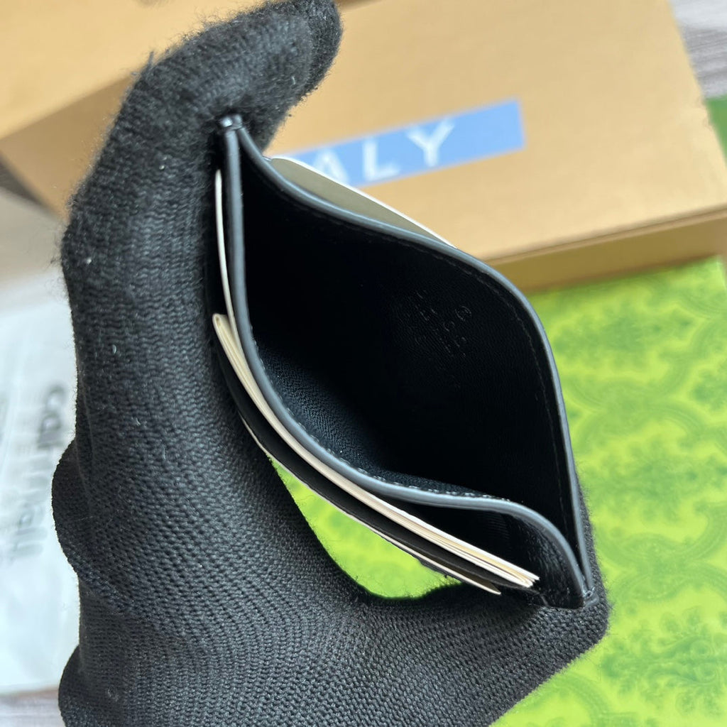 GUCCI CARD CASE 11 WITH  DETAIL BLACK CALFSKIN