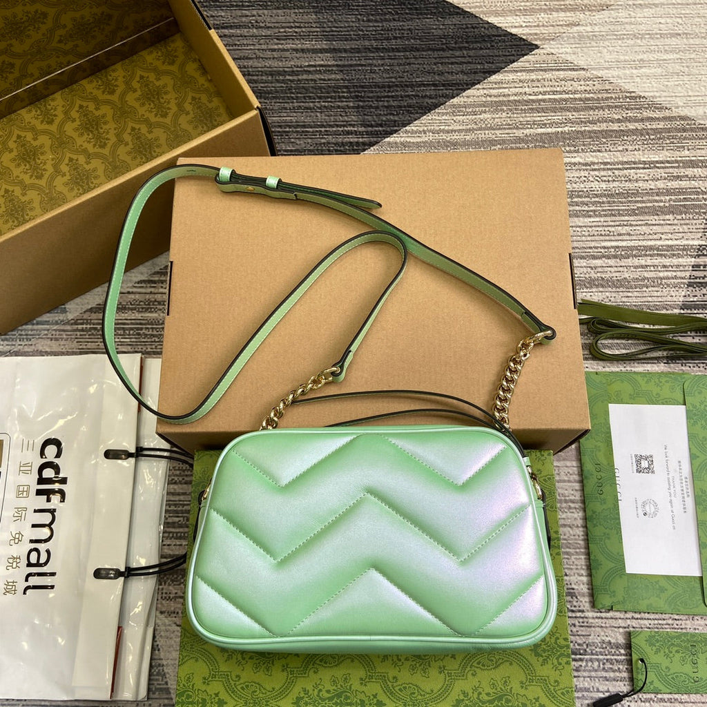 GUCCI MARMONT 24 SMALL MATELASSÉ SHOULDER BAG GREEN IRIDESCENT CALFSKIN
