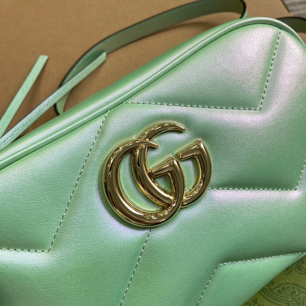 GUCCI MARMONT 24 SMALL MATELASSÉ SHOULDER BAG GREEN IRIDESCENT CALFSKIN