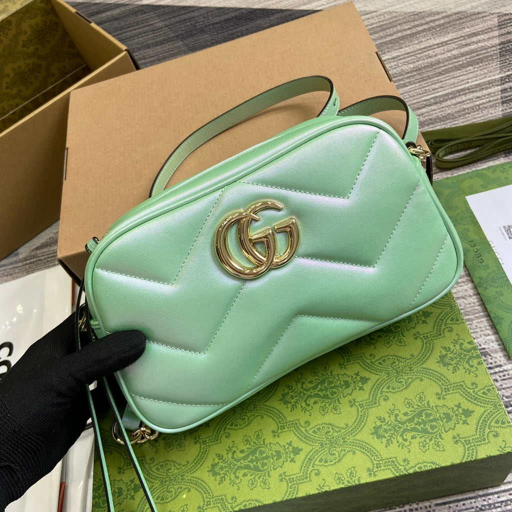 GUCCI MARMONT 24 SMALL MATELASSÉ SHOULDER BAG GREEN IRIDESCENT CALFSKIN