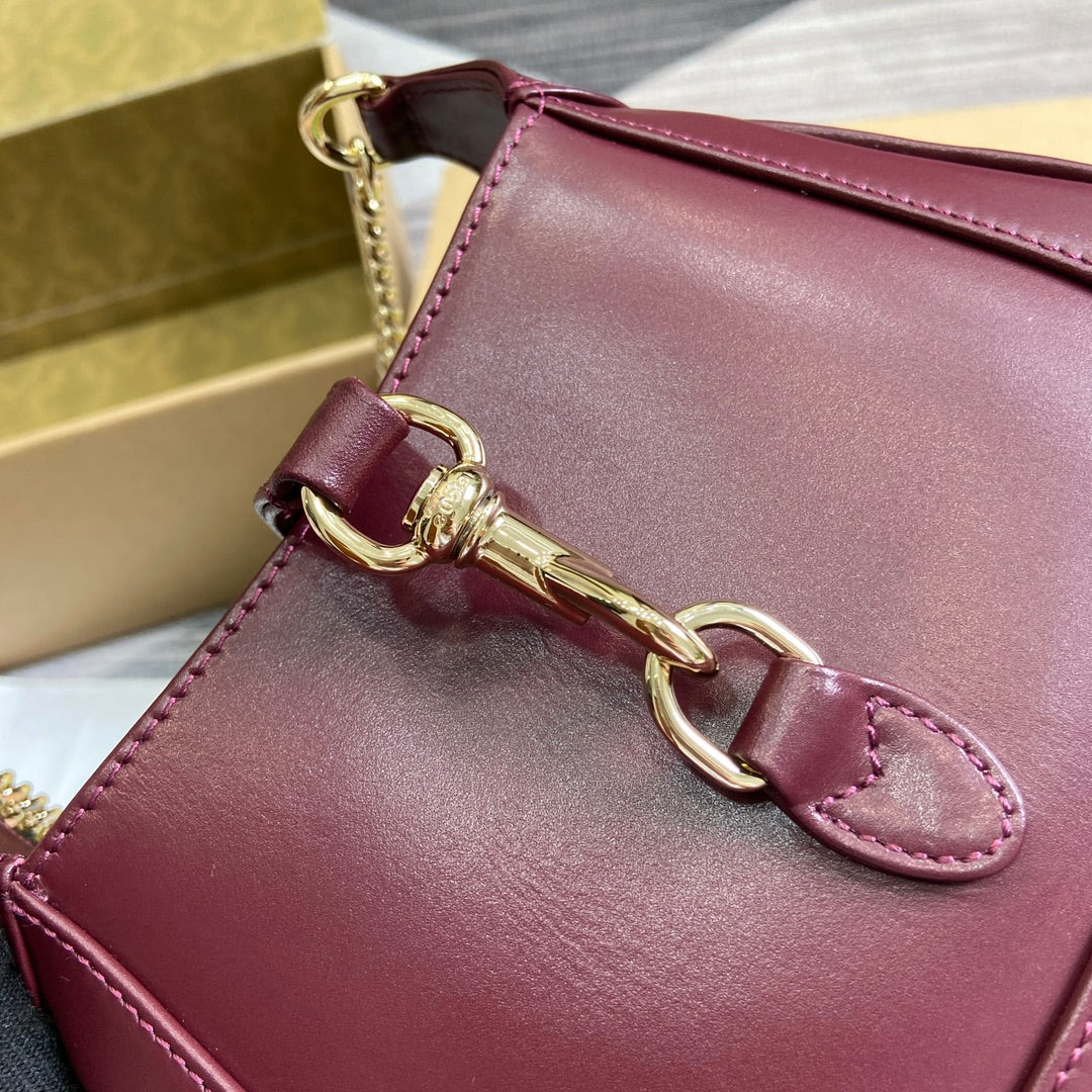 GUCCI JACKIE NOTTE MINI BAG 19 IN BURGUNDY RED CALFSKIN GOLD HARDWARE