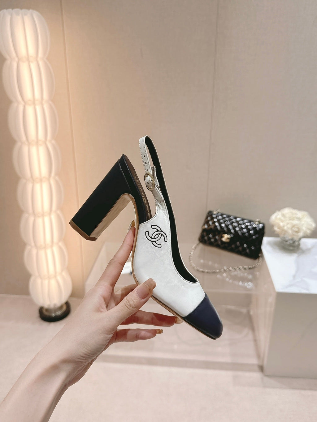 CHANEL HIGH SLINGBACKS WHITE MIX BLACK SHEEPSKIN