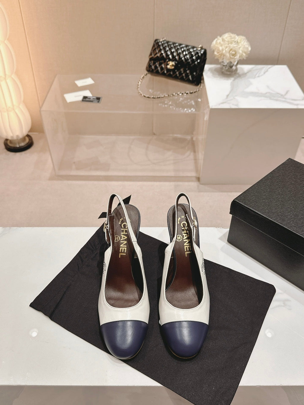 CHANEL HIGH SLINGBACKS WHITE MIX BLACK SHEEPSKIN