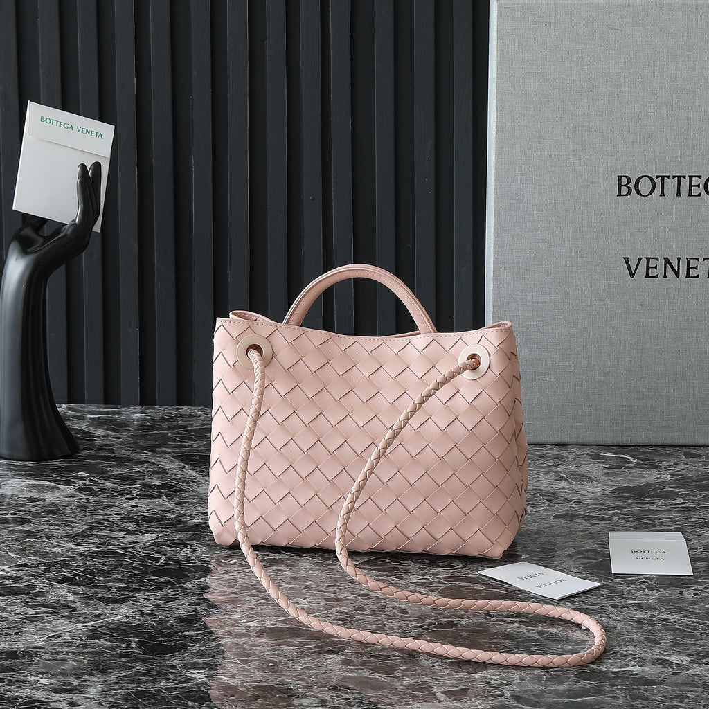 BOTTEGA VENETA SMALL ANDIAMO 25 IN LIGHT PINK LAMBSKIN