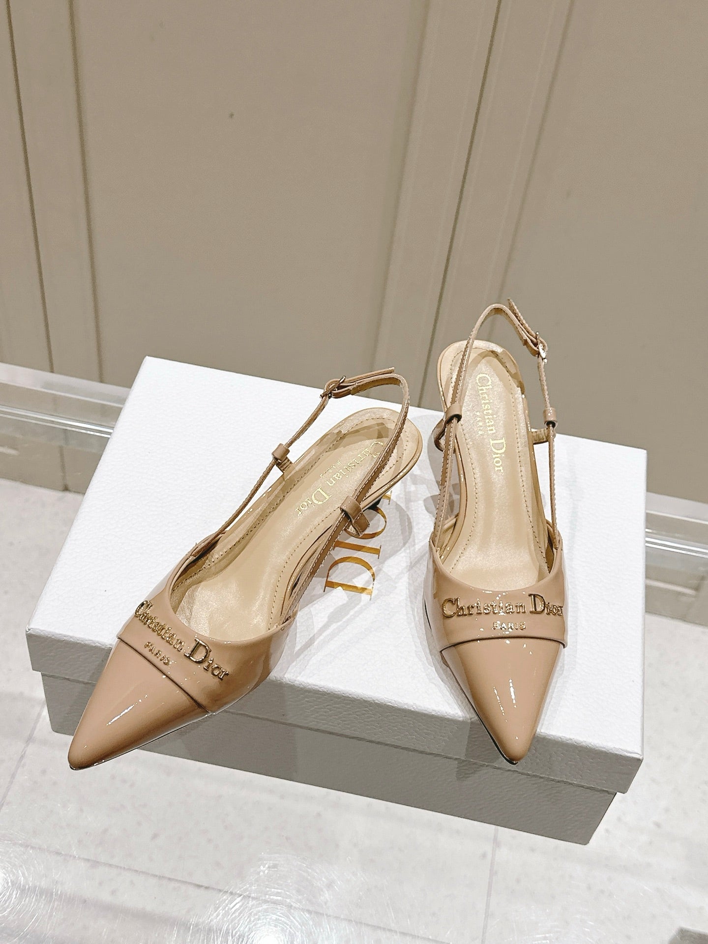 DIOR MY DD 25S SLINGBACK PUMP 50MM IN BEIGE GLOSSY CALFSKIN