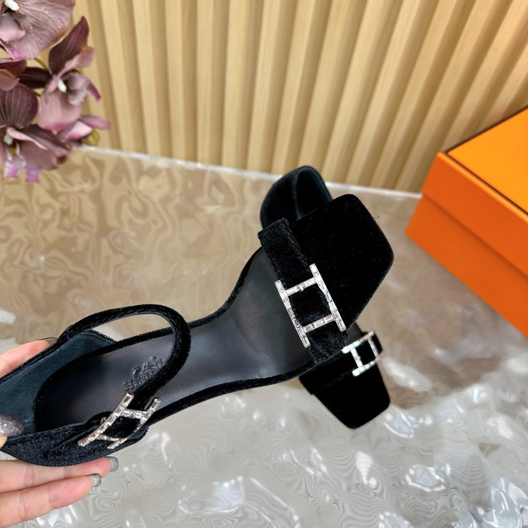 HERMES JULY SANDAL 105 MM IN BLACK VELVET