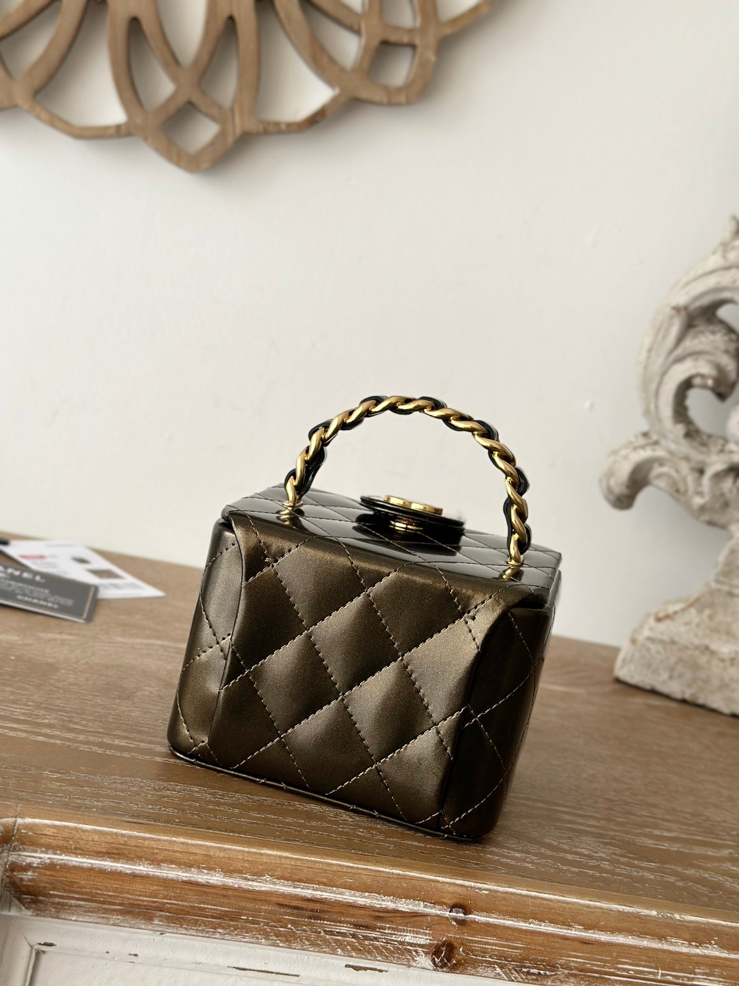 CHANEL MINI VINTAGE COSMETIC BAG 11 IN MIKADO SHINY CALFSKIN GOLD HARDWARE