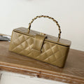 CHANEL VINTAGE COSMETIC BAG 22 IN CAPE PALLISER SHINY CALFSKIN GOLD HARDWARE