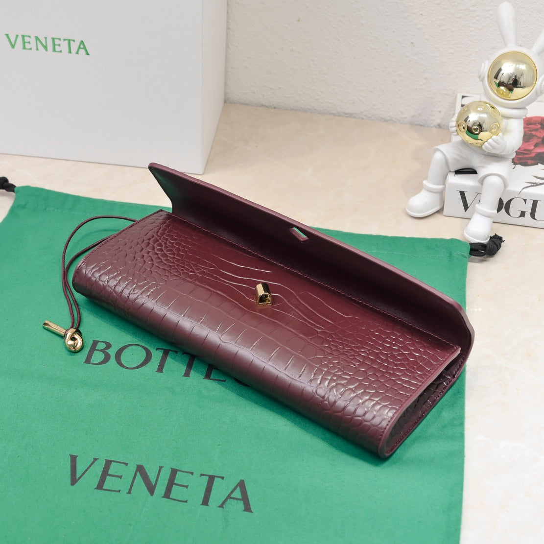 BOTTEGA VENETA Long Clutch Andiamo 31 Burgundy Crocodile Calfskin Ghw