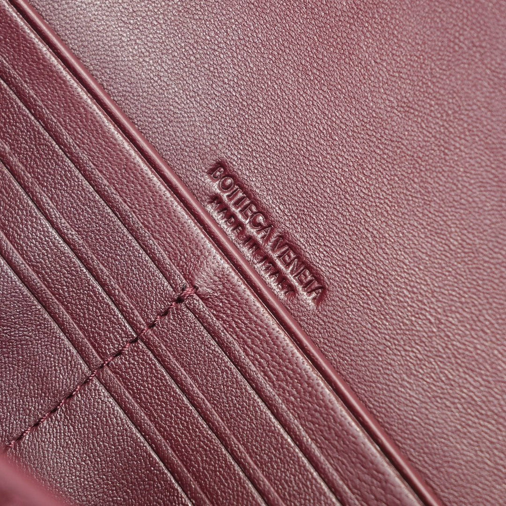 BOTTEGA VENETA Long Clutch Andiamo 31 Burgundy Crocodile Calfskin Ghw