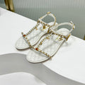 CHANEL SANDALS PEARL CHAIN IN WHITE COWHIDE