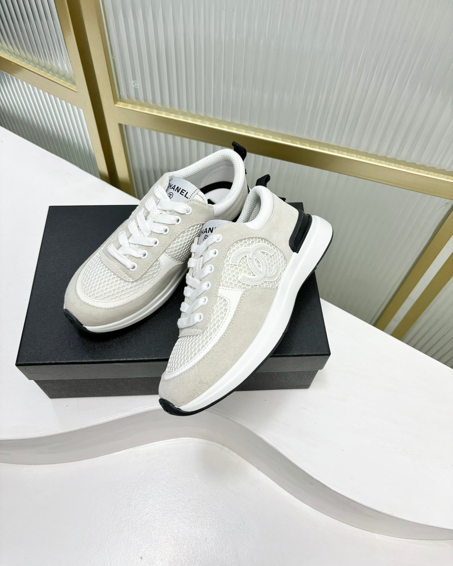 CHANEL SNEAKER IN GREY SUEDE AND WHITE BREATHABLE MESH