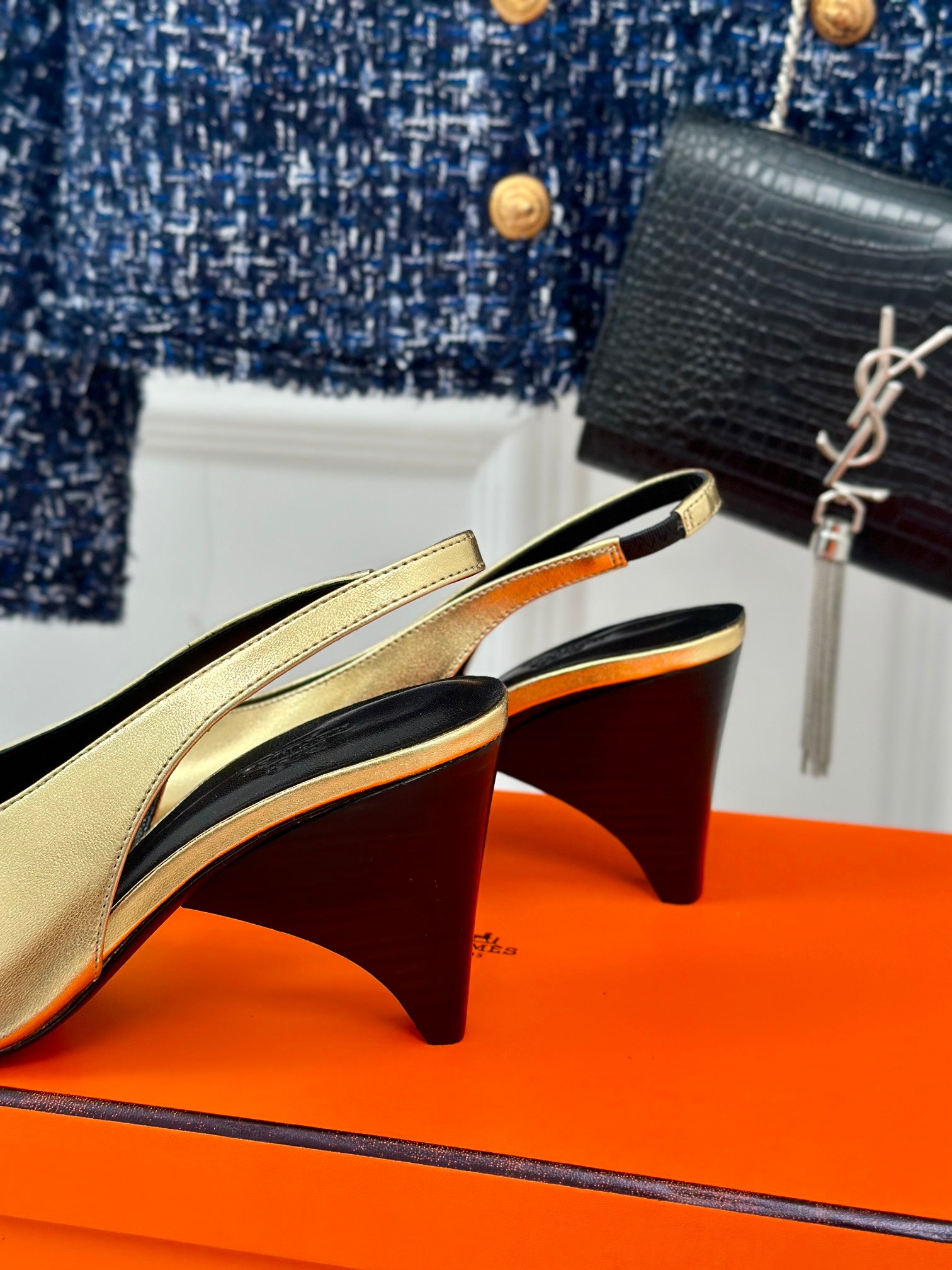 HERMES HIGH HEEL 75 MM POINTED- TOE SANDAL IN GOLD CALFSKIN