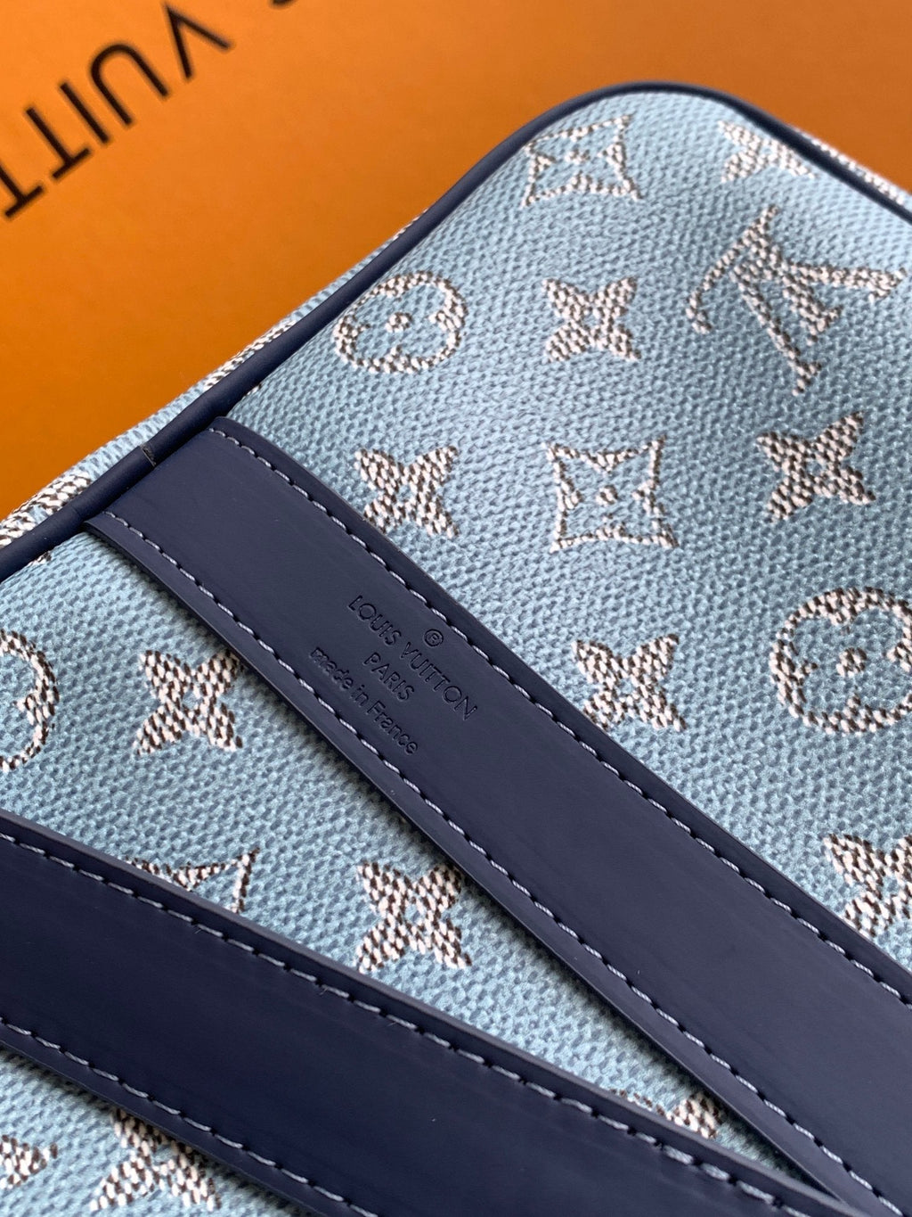 LOUIS VUITTON LV 25S KEEPALL BANDOULIÈRE BAG 50 IN BLUE MONOGRAM HERITAGE CALFSKIN