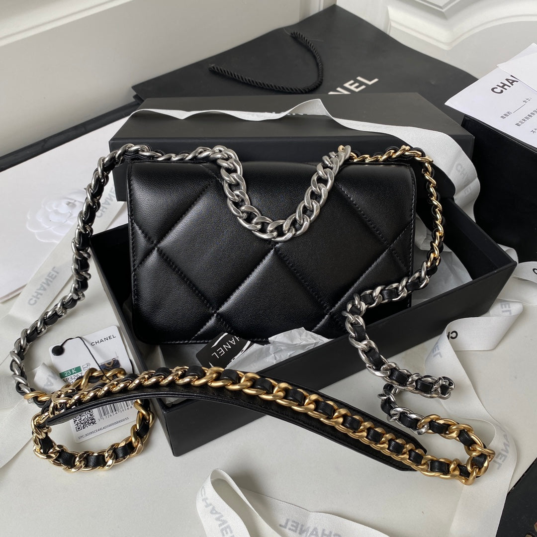 CHANEL 19 WOC 19CM BLACK LAMBSKIN SILVER HARDWARE