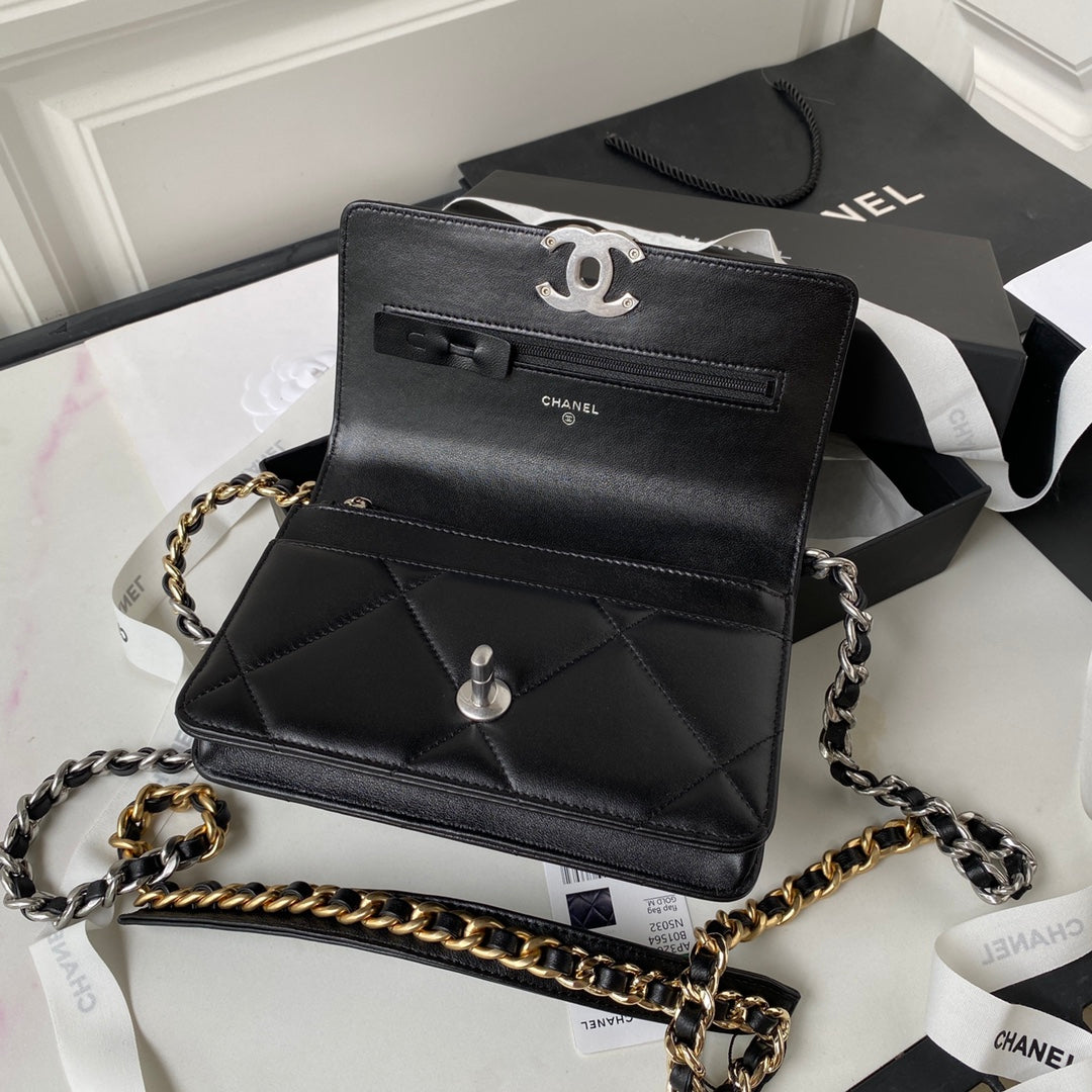 CHANEL 19 WOC 19CM BLACK LAMBSKIN SILVER HARDWARE