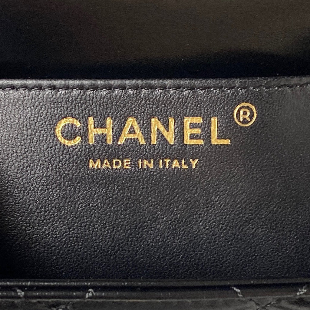 CHANEL MINI 19 FLAP BAG IN BLACK CALFSKIN GOLD HARDWARE