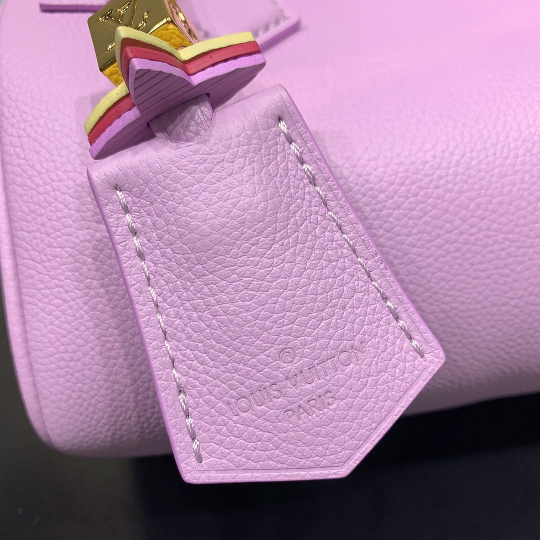 LOUIS VUITTON SPEEDY 18 IN LAVENDER CALFSKIN GOLD HARDWARE