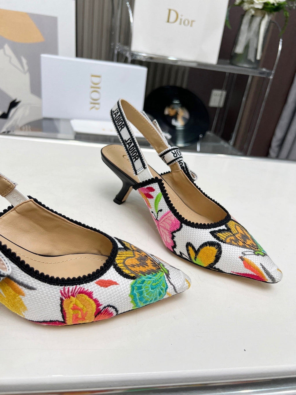 DIOR J'A SLINGBACK PUMP COLORFUL NATURAL RAFFIA AND EMBROIDERED COTTON 65 MM 130844