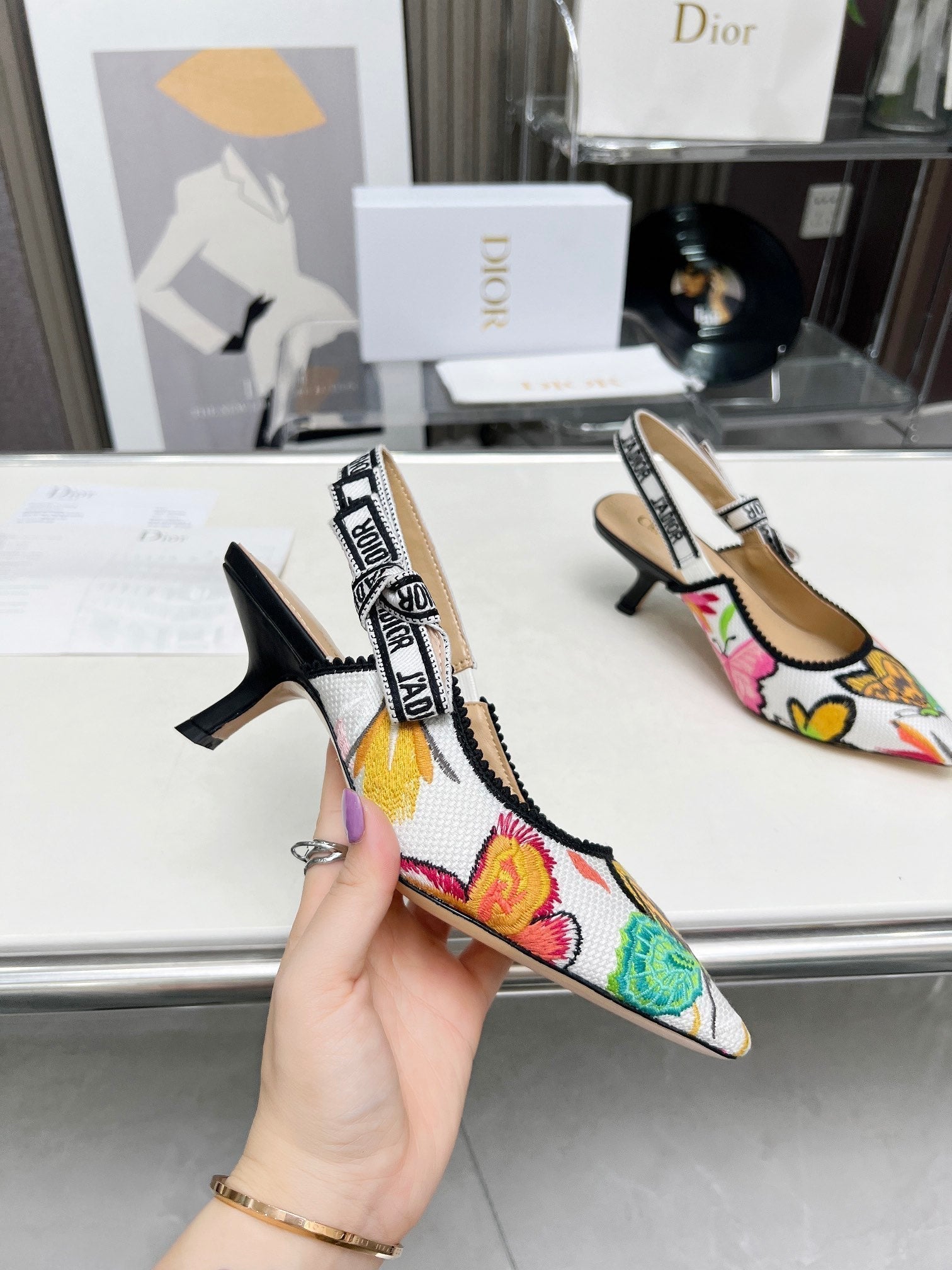 DIOR J'A SLINGBACK PUMP COLORFUL NATURAL RAFFIA AND EMBROIDERED COTTON 65 MM 130844