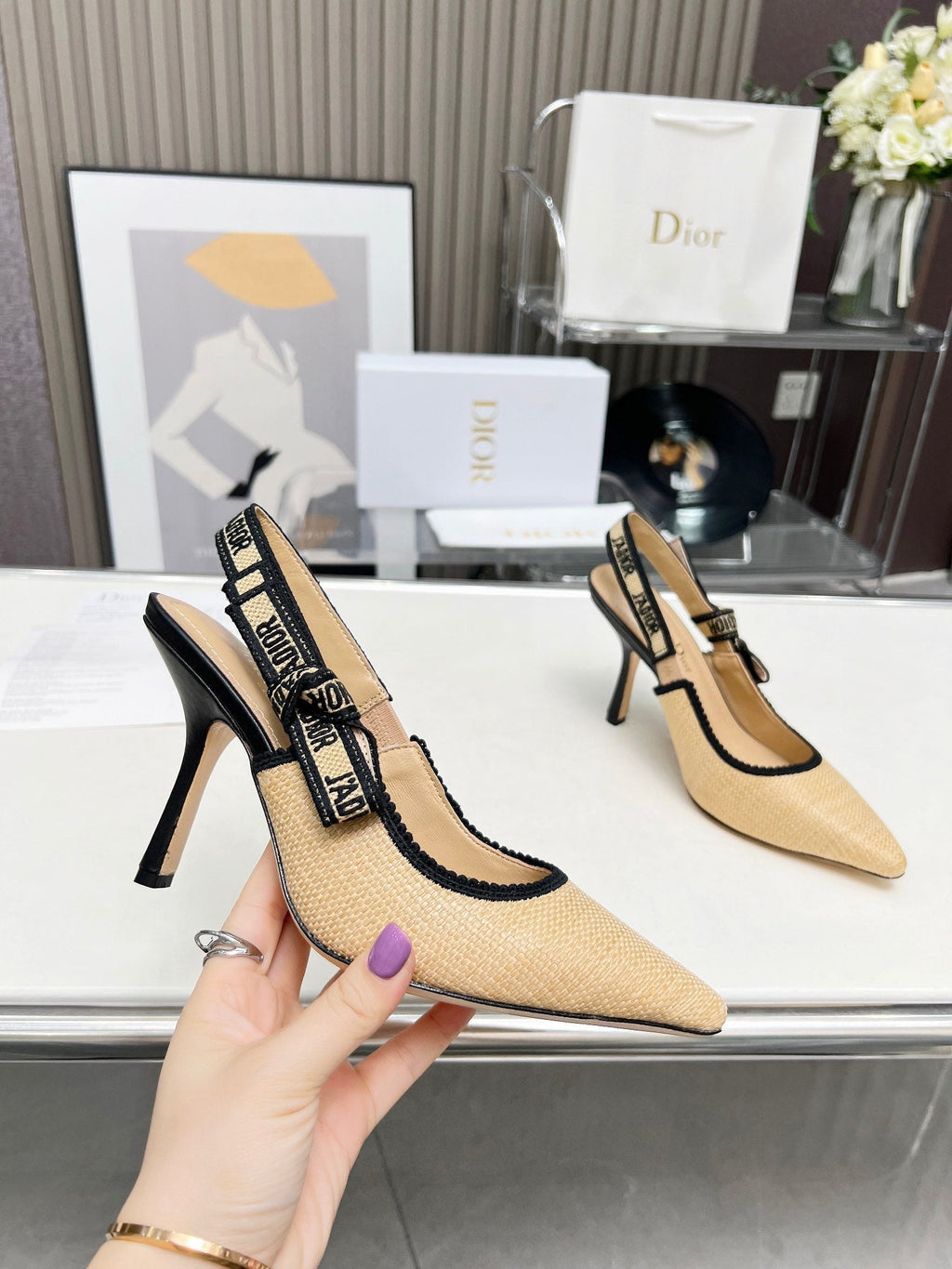 DIOR J'A SLINGBACK PUMP NATURAL RAFFIA AND BLACK EMBROIDERED COTTON 10 CM