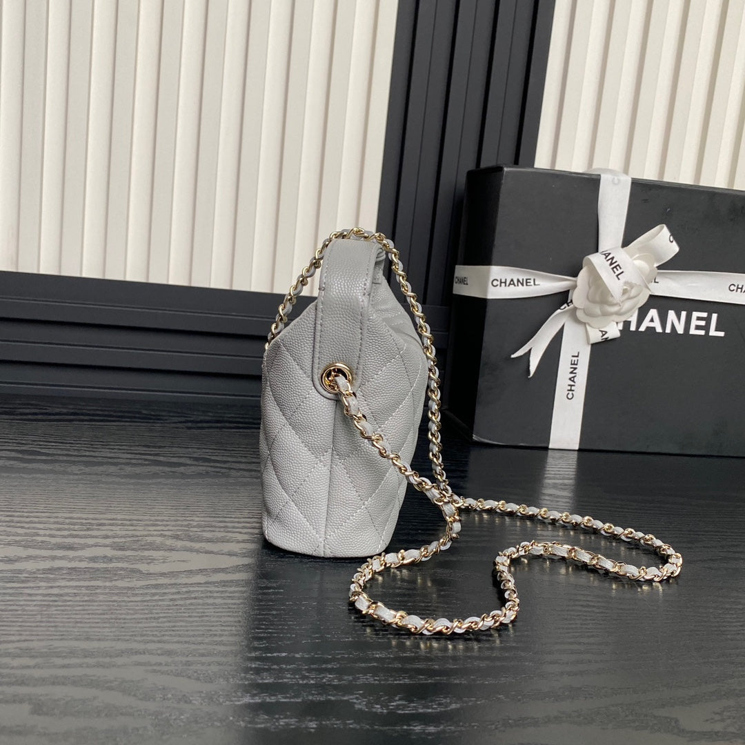 CHANEL HOBO BAG 21 IN RHINO GRAY GRAINED CALFSKIN GOLD HARDWARE