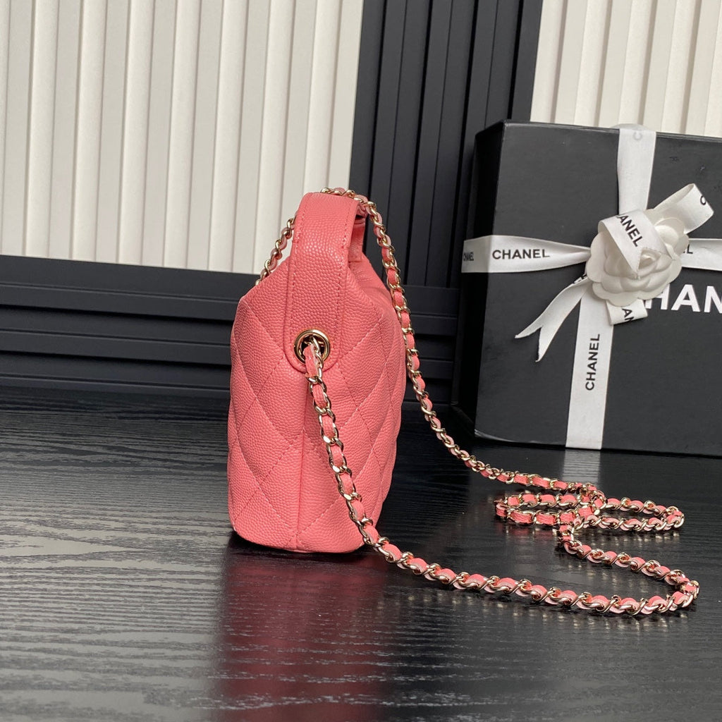 CHANEL HOBO BAG 21 IN FROLY PINK GRAINED CALFSKIN GOLD HARDWARE