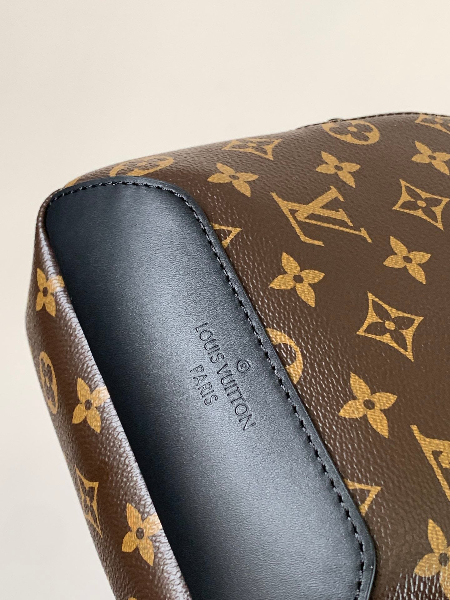 LOUIS VUITTON AVENUE SLINGBACK 31 IN BROWN MONOGRAM CANVAS